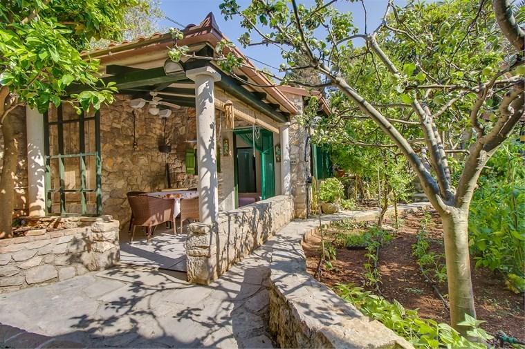 Apartment Julia Veli Lošinj Eksteriør billede